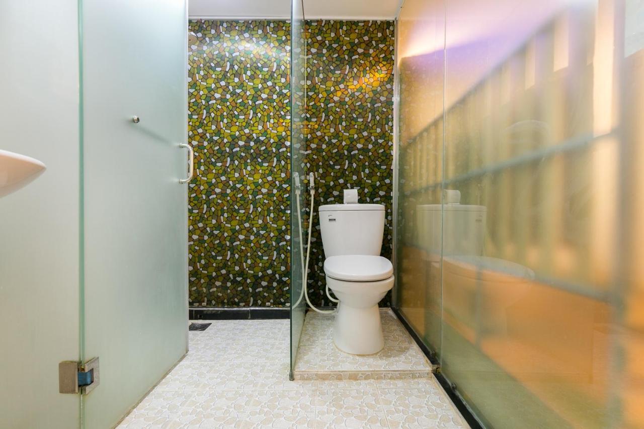 Ben Thanh Dorm Хошимин Экстерьер фото